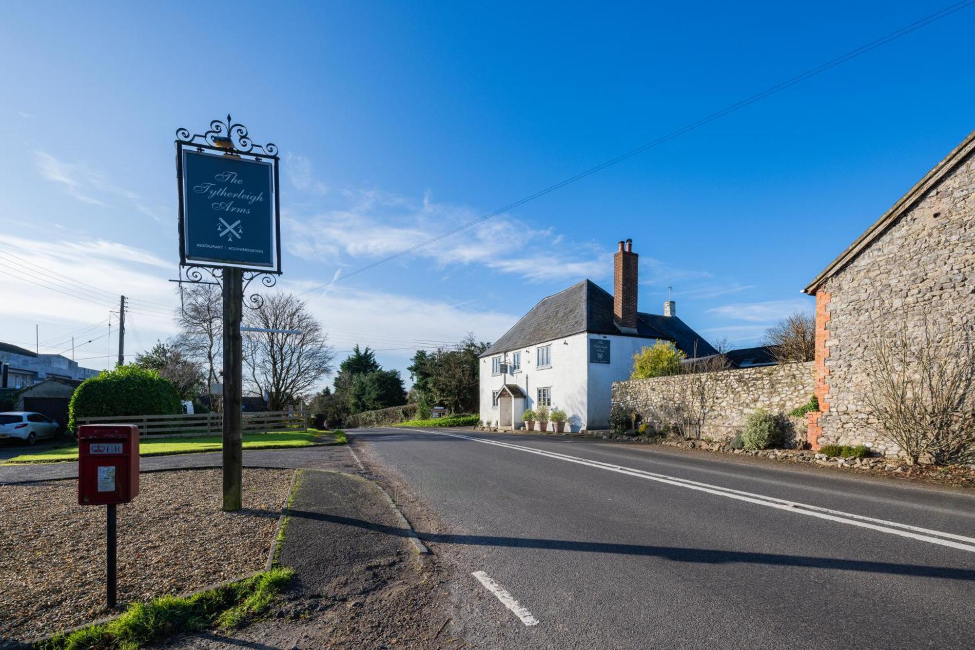 אקסמינסטר The Tytherleigh Arms מראה חיצוני תמונה